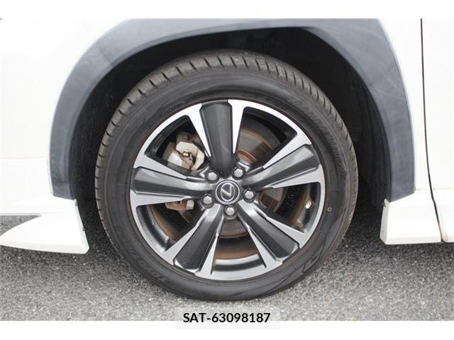 Lexus UX 2019-08 8371809-17