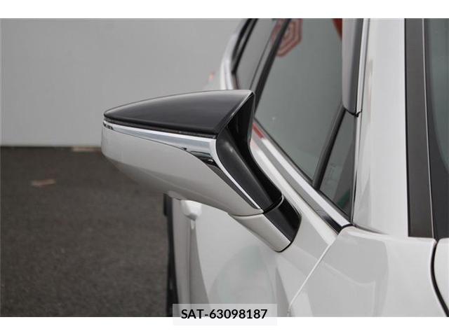 Lexus UX 2019-08 8371809-22