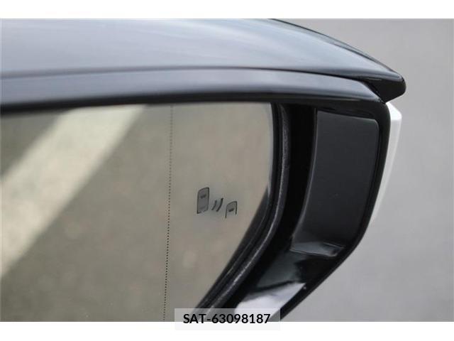 Lexus UX 2019-08 8371809-23
