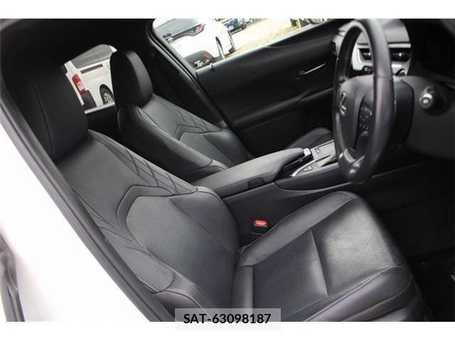 Lexus UX 2019-08 8371809-29