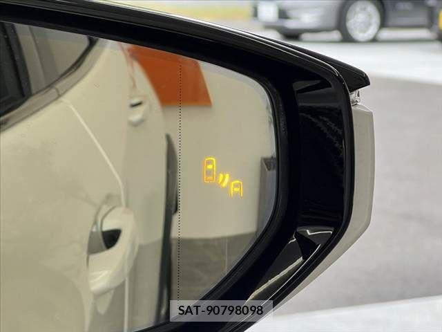 Lexus UX 2019-03 8413349-5