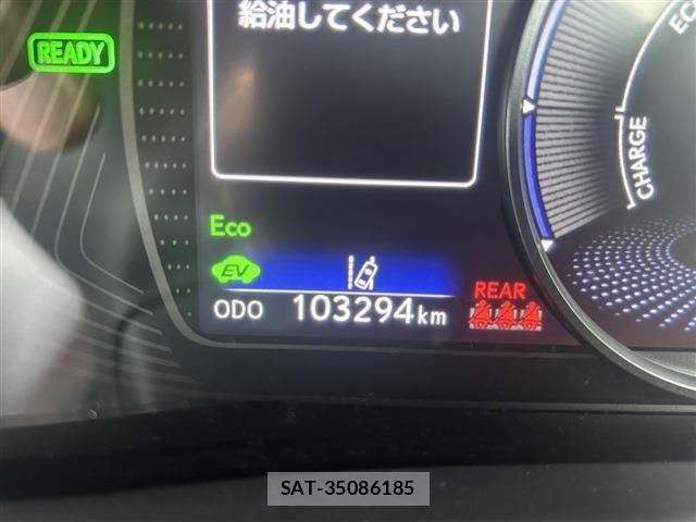 Lexus UX 2019-08 8413350-4