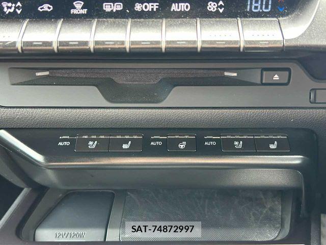 Lexus UX 2022-02 8413348-12