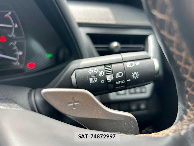 Lexus UX 2022-02 8413348-20