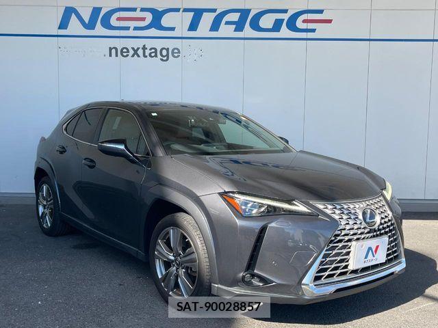 Lexus UX 2023-08 8438364-17