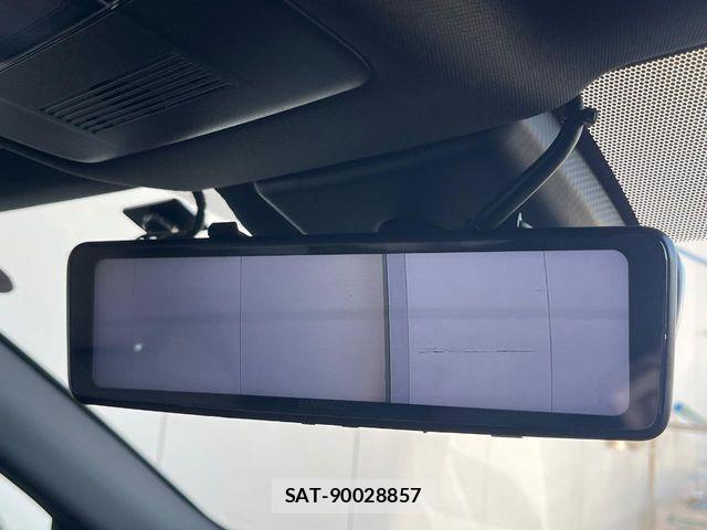 Lexus UX 2023-08 8438364-4