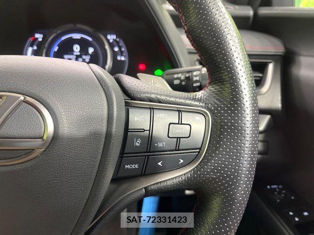 Lexus UX 2019-10 8457842-5