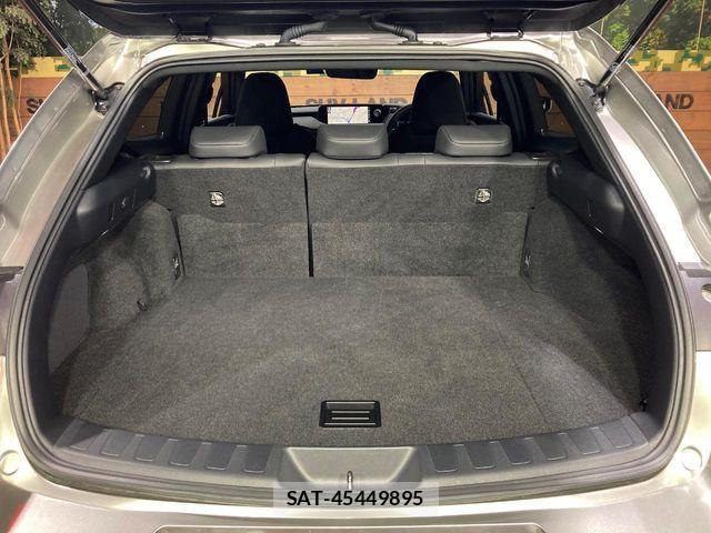 Lexus UX 2021-06 8457840-10