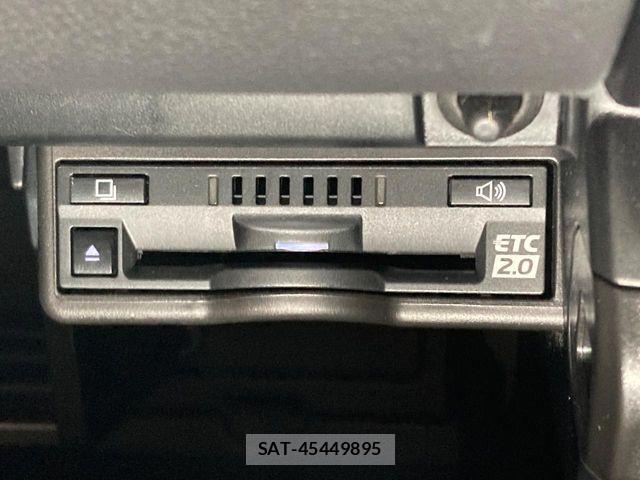 Lexus UX 2021-06 8457840-6