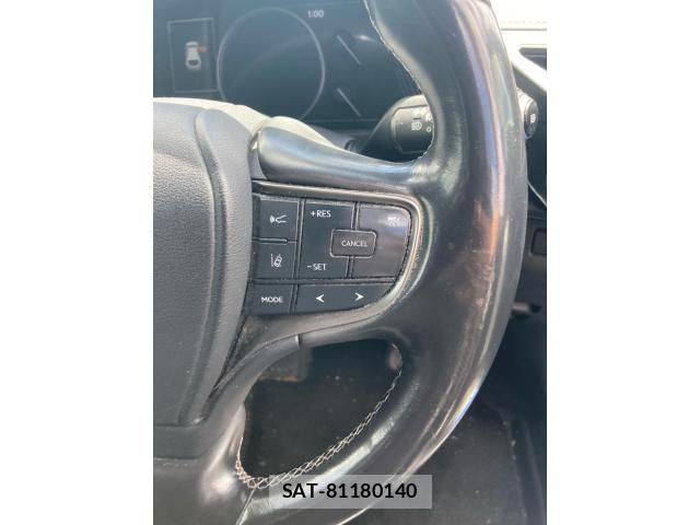 Lexus UX 2019-12 8485659-10