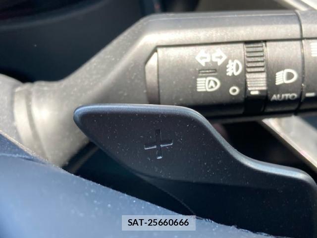Lexus UX 2024-01 8485658-17