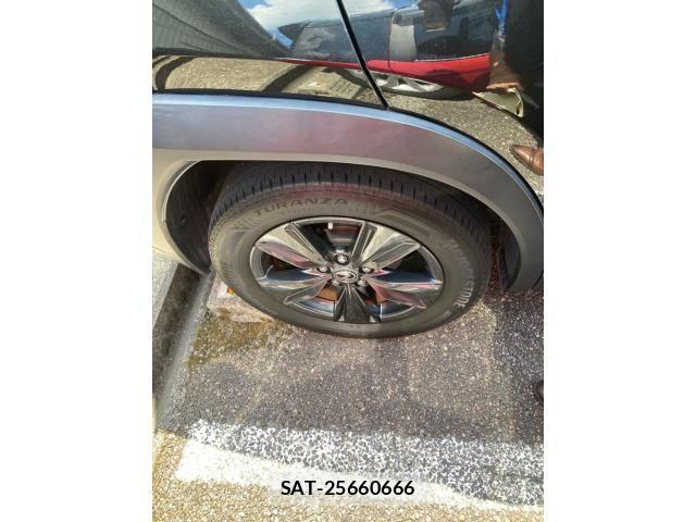 Lexus UX 2024-01 8485658-5