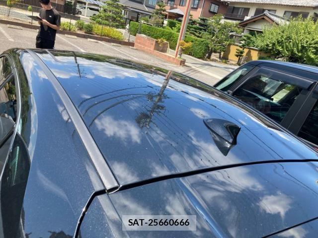 Lexus UX 2024-01 8485658-8