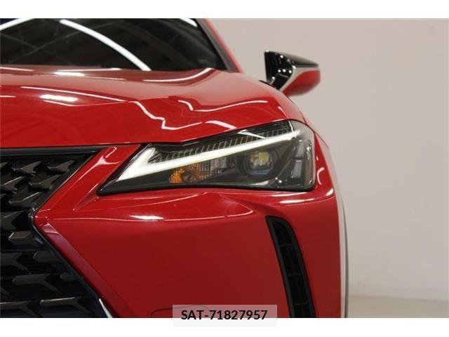 Lexus UX 2022-12 8485660-14