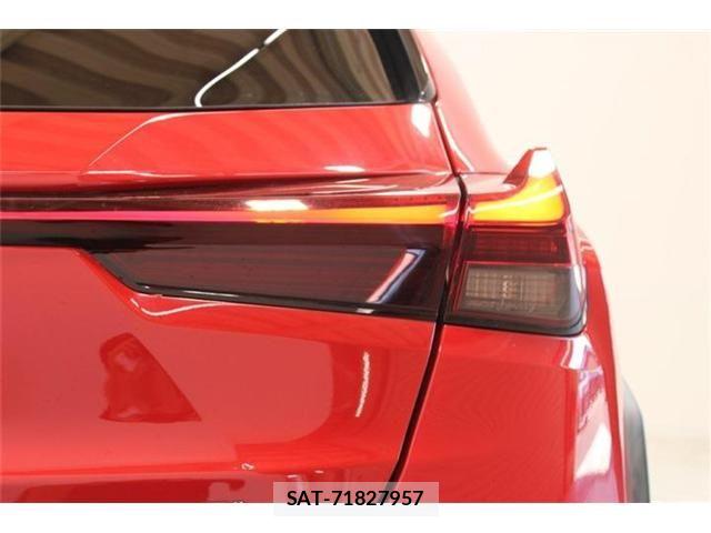 Lexus UX 2022-12 8485660-17