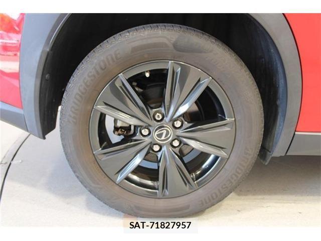 Lexus UX 2022-12 8485660-22