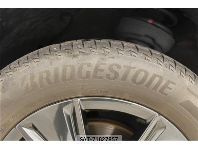 Lexus UX 2022-12 8485660-25