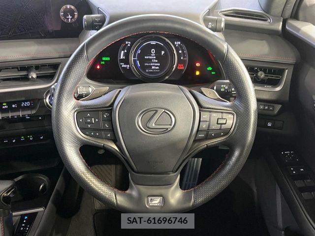 Lexus UX 2021-03 8525601-11