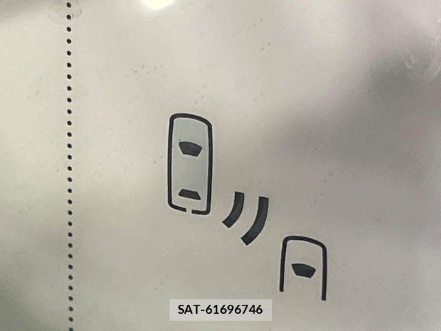 Lexus UX 2021-03 8525601-6