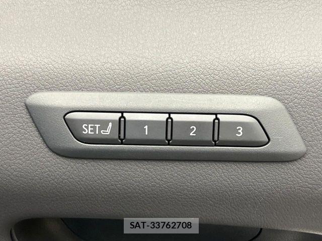 Lexus UX 2022-02 8525600-4