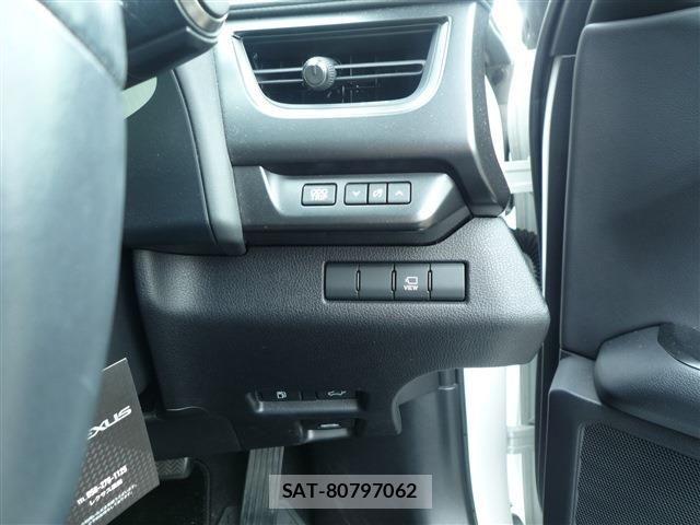 Lexus UX 2019-08 8525603-6