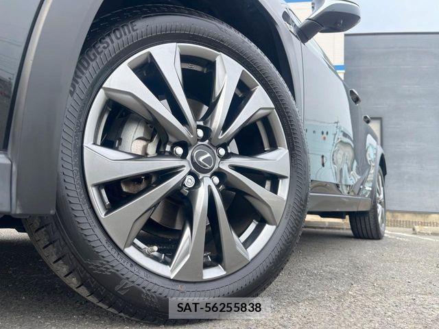 Lexus UX 2020-06 8528545-14