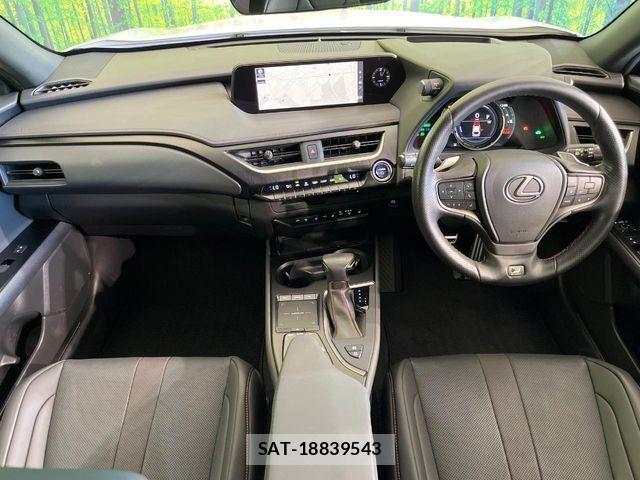 Lexus UX 2020-10 8525597-1