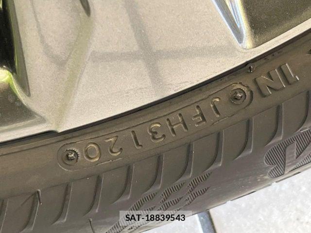 Lexus UX 2020-10 8525597-19