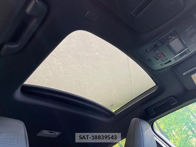 Lexus UX 2020-10 8525597-2