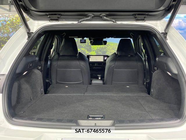 Lexus UX 2020-01 8525599-10