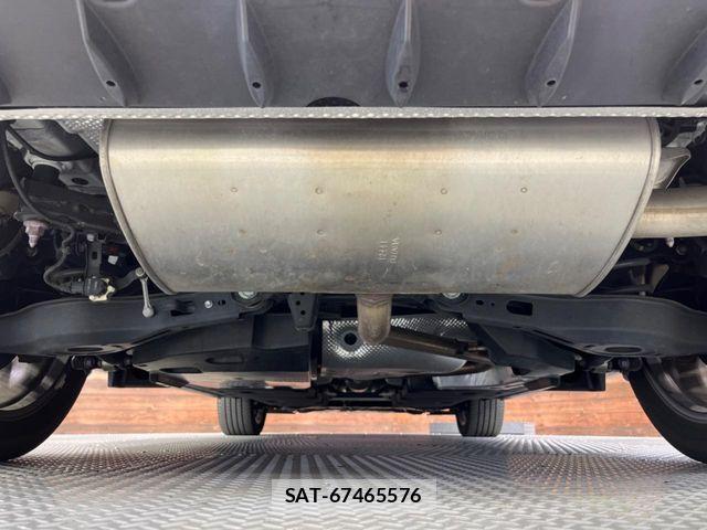 Lexus UX 2020-01 8525599-19