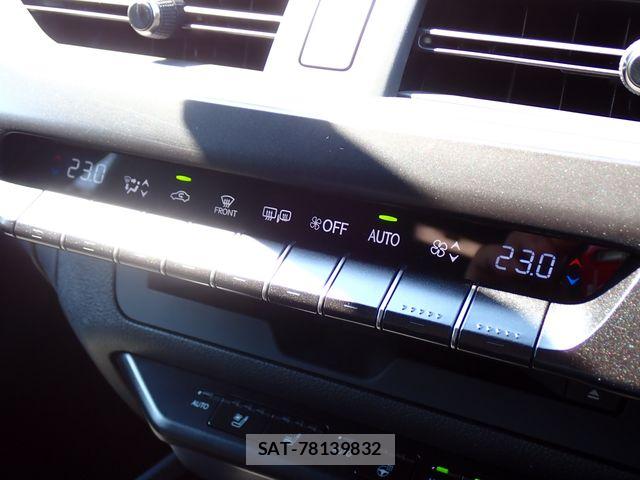 Lexus UX 2021-09 8562504-21