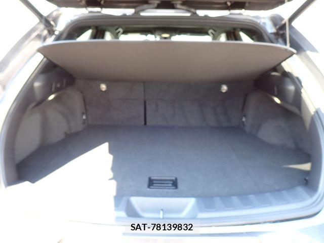 Lexus UX 2021-09 8562504-27