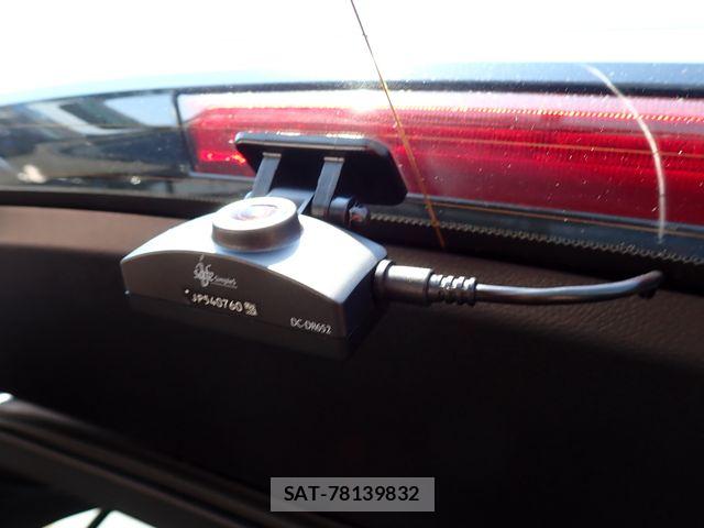 Lexus UX 2021-09 8562504-29