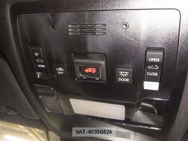 Lexus UX 2019-03 8627540-13