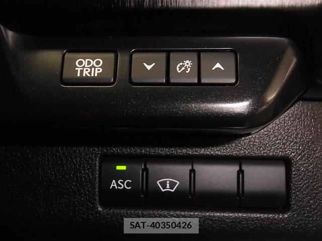 Lexus UX 2019-03 8627540-23