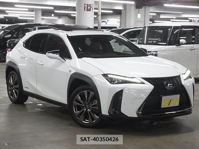 Lexus UX 2019-03 8627540-3
