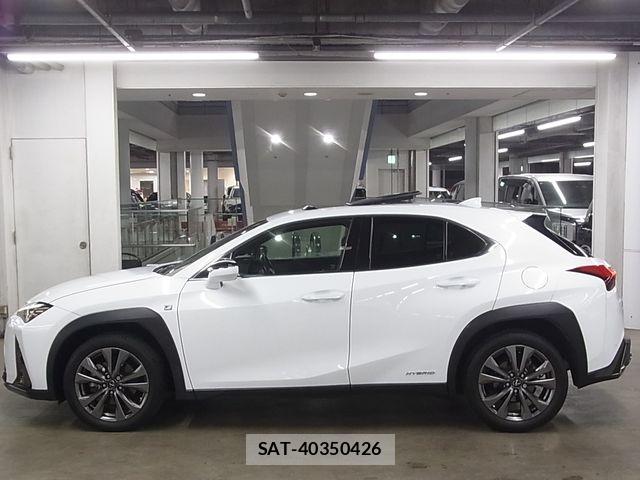 Lexus UX 2019-03 8627540-8