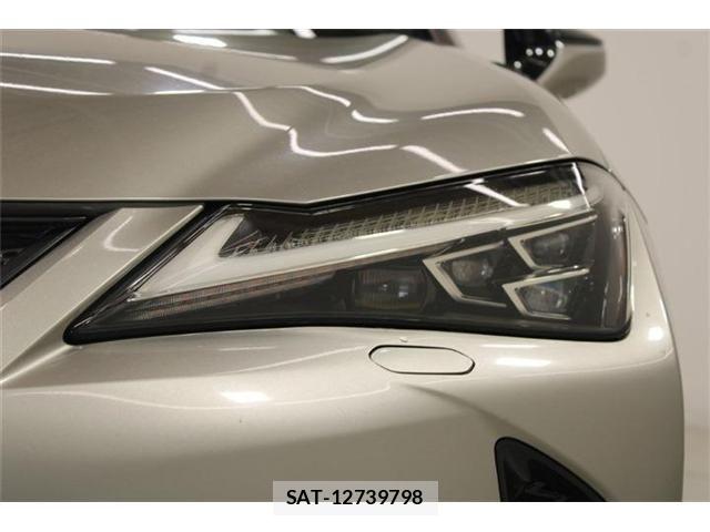 Lexus UX 2019-02 8666433-13