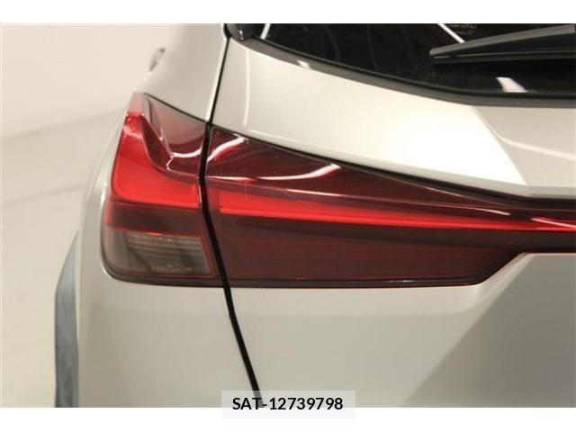 Lexus UX 2019-02 8666433-17