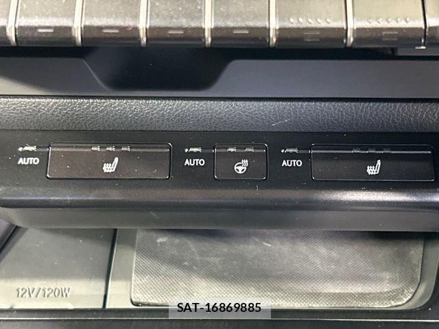 Lexus UX 2020-10 8666432-6