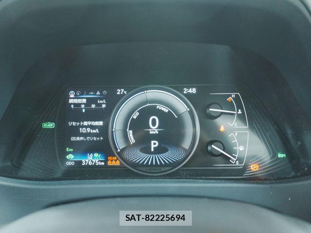 Lexus UX 2023-07 8685882-16