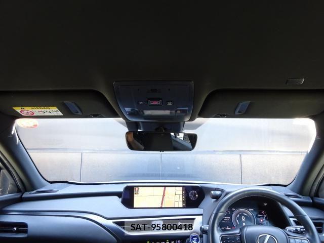 Lexus UX 2019-08 8685881-12
