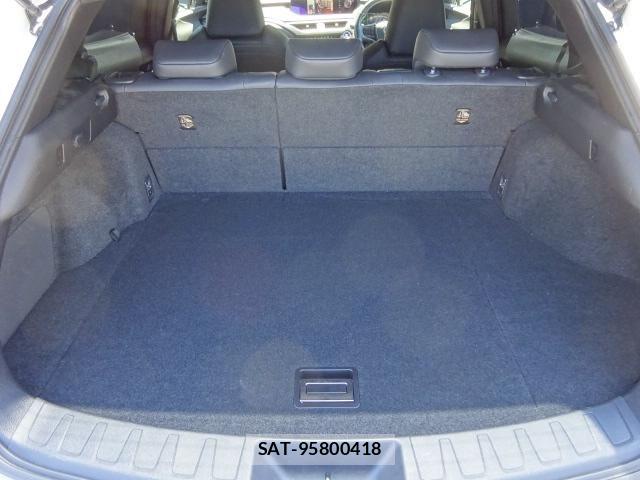 Lexus UX 2019-08 8685881-19