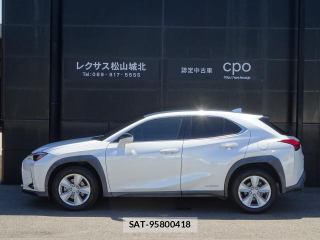 Lexus UX 2019-08 8685881-7