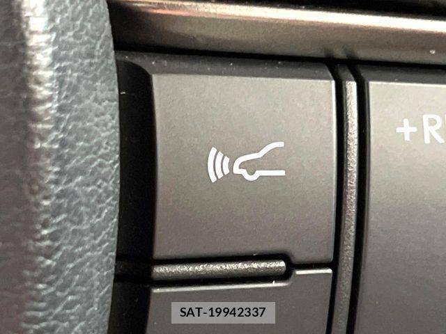 Lexus UX 2021-01 8685879-6