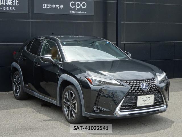 Lexus UX 2021-01 8685880-2