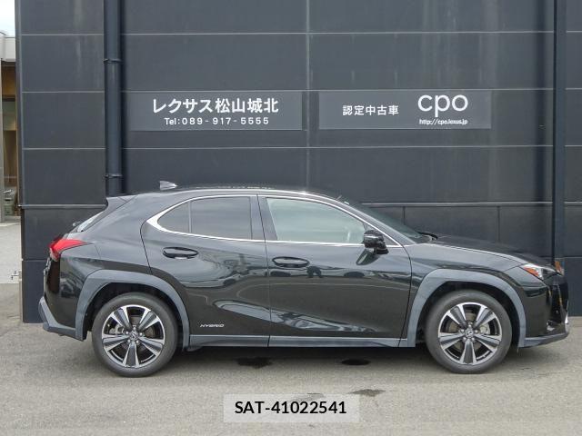 Lexus UX 2021-01 8685880-6