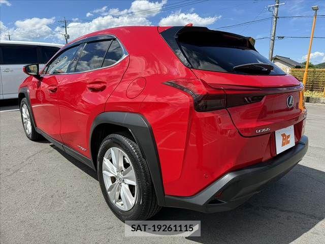 Lexus UX 2020-01 8685883-13