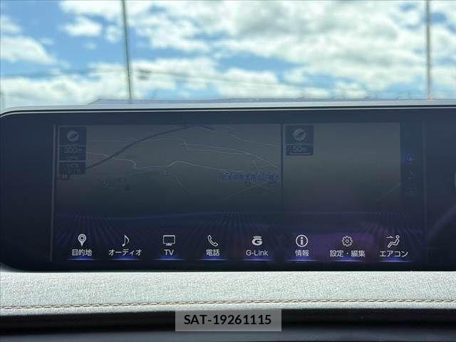 Lexus UX 2020-01 8685883-4